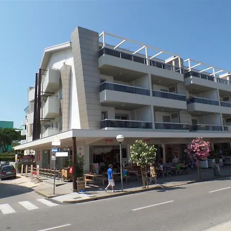 Comfy Flat 200m From The * بيبيوني